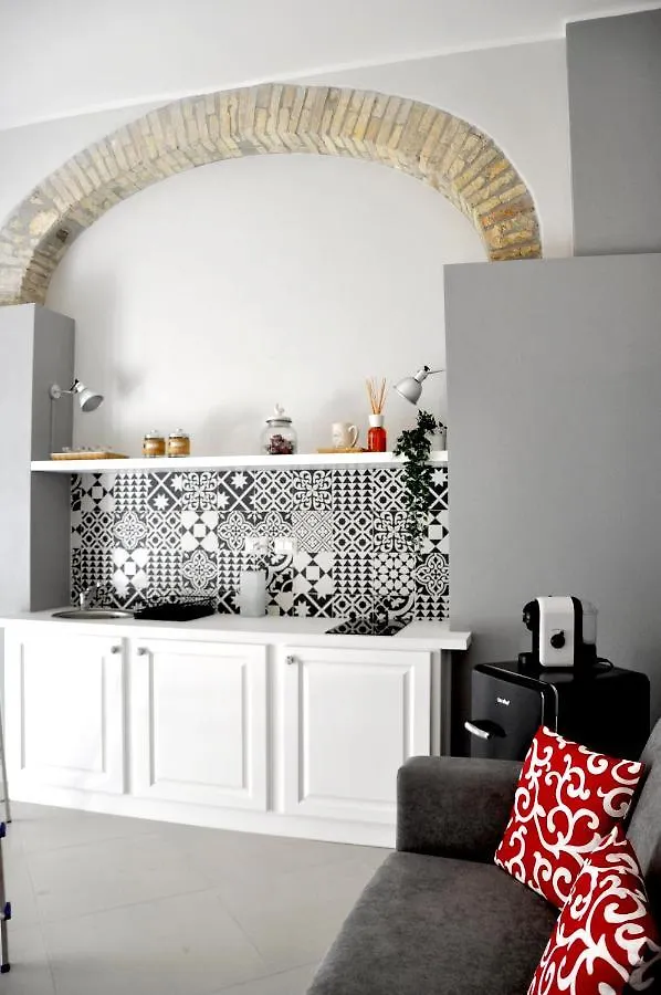 Luxury Apple Room Apartment Cagliari Italy