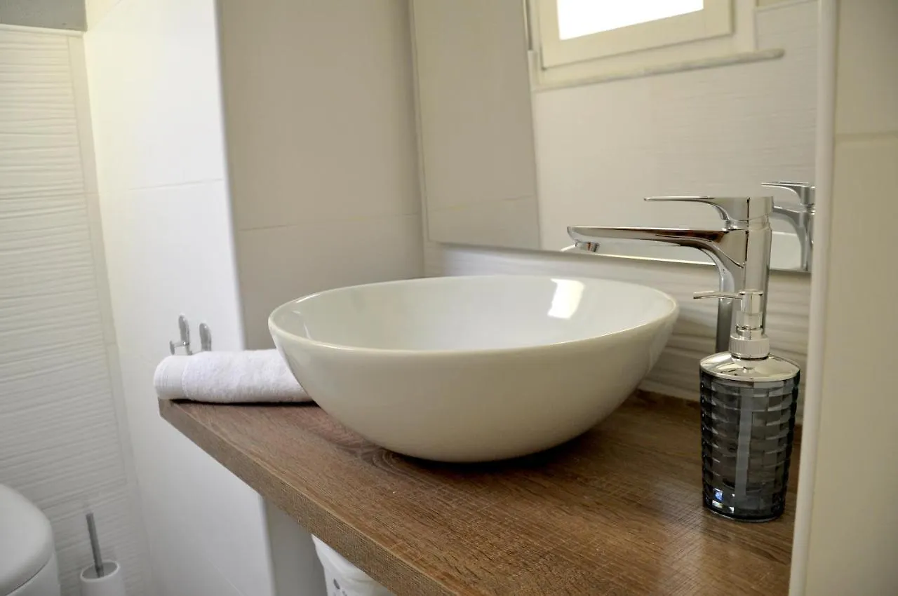 Luxury Apple Room Apartment Cagliari 0*,